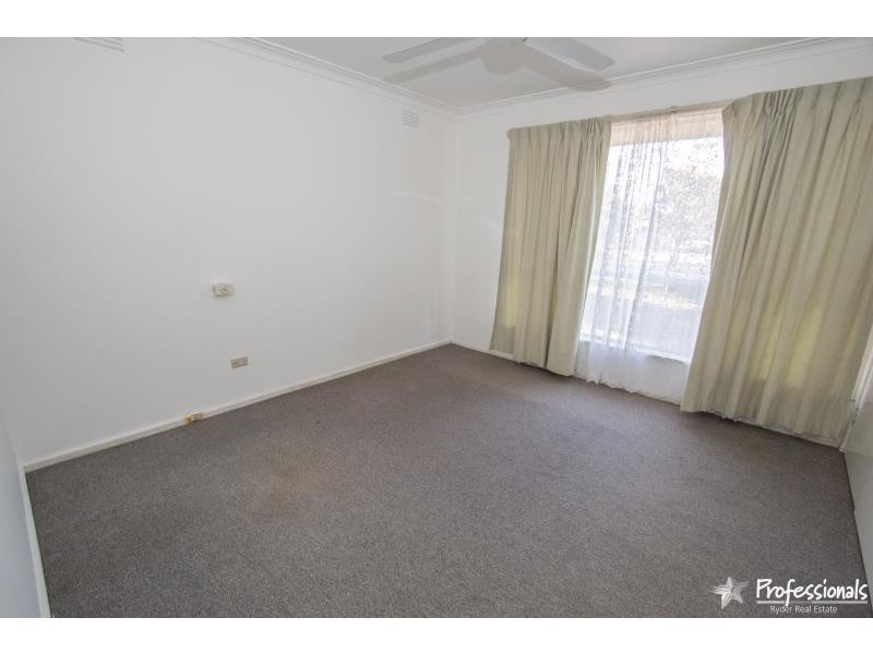 64 Barries Road, Melton VIC 3337