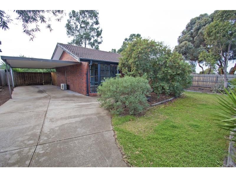 1 Perry Close, Melton VIC 3337