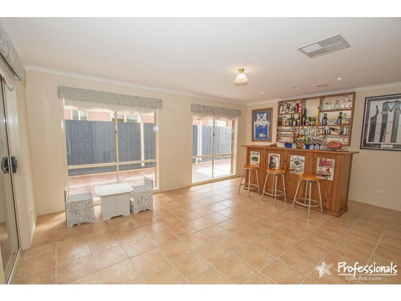 11 The Crest, Melton West VIC 3337