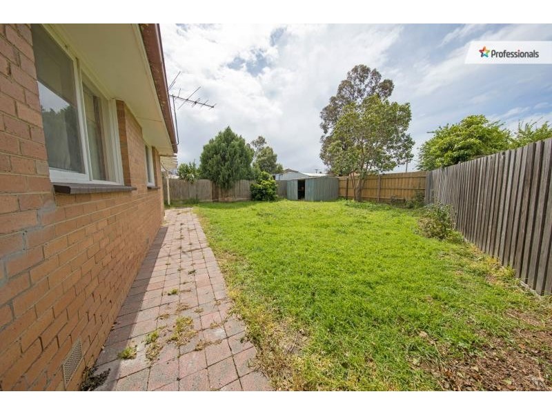 12 Scott Street, Melton VIC 3337