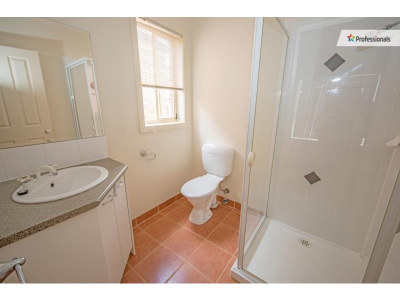 71 Caitlyn Drive, Melton West VIC 3337