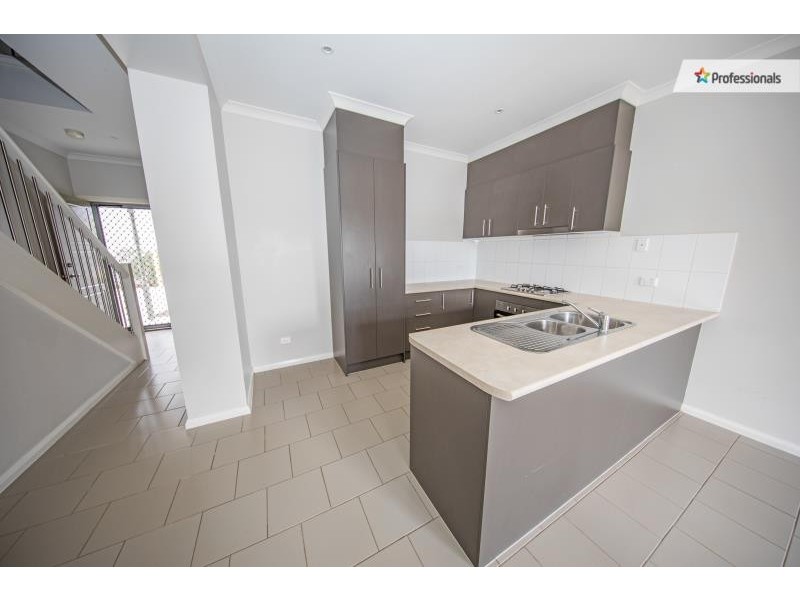 13/20-24 Palmerston, Melton VIC 3337