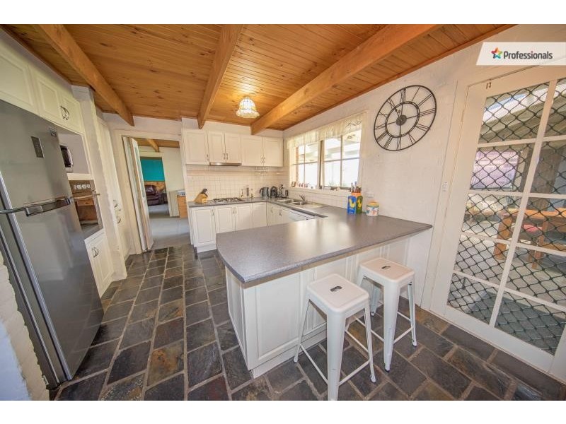 41 Blamey Drive, Melton South VIC 3338