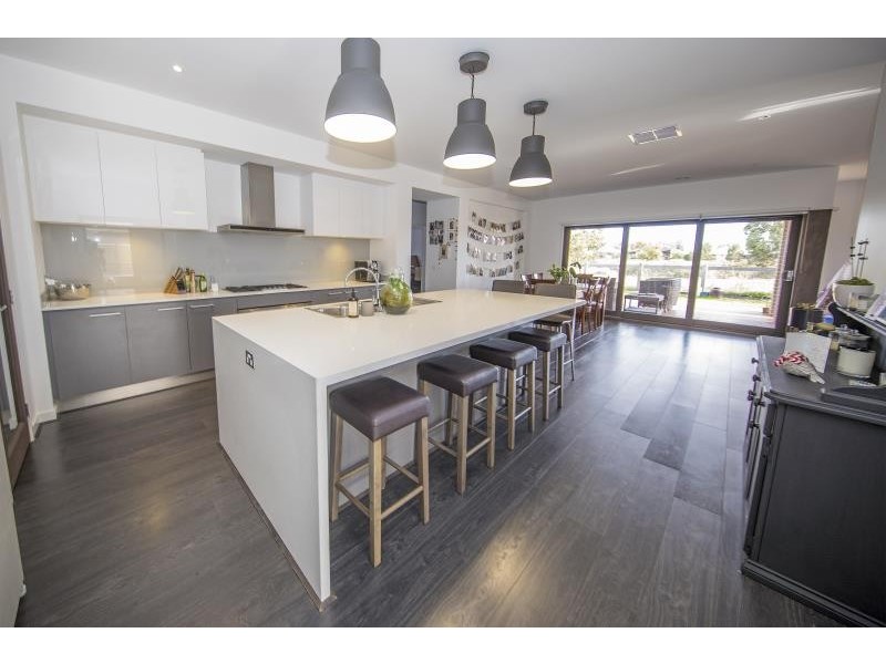7 Rushworth Avenue, Eynesbury VIC 3338