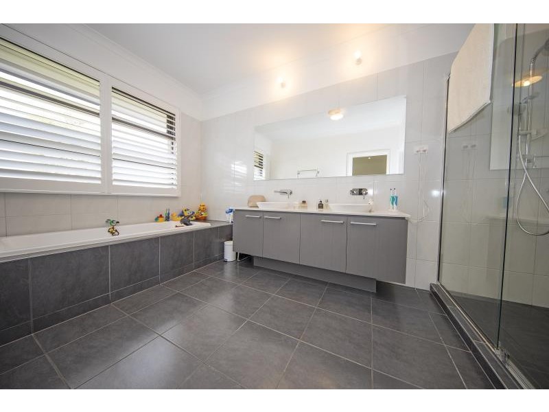 7 Rushworth Avenue, Eynesbury VIC 3338