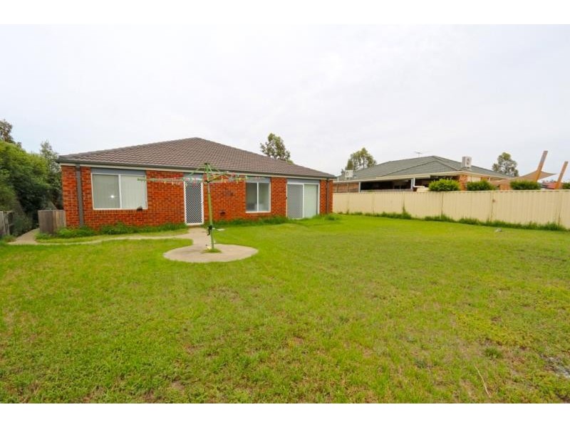 23 Sirius Way, Melton VIC 3337