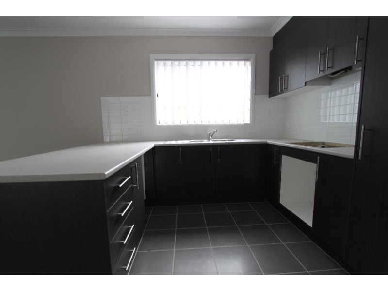 3 Twigrush Place, Brookfield VIC 3338