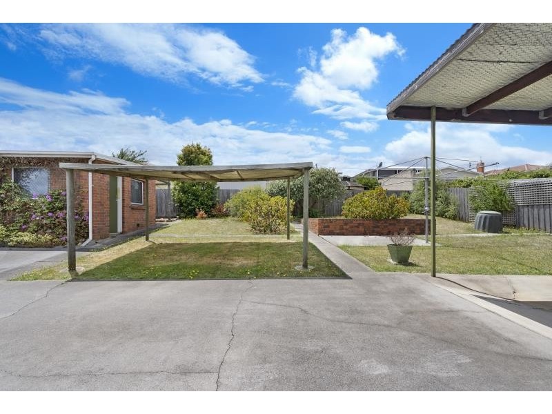 14 Franmaree Road, Newnham TAS 7248