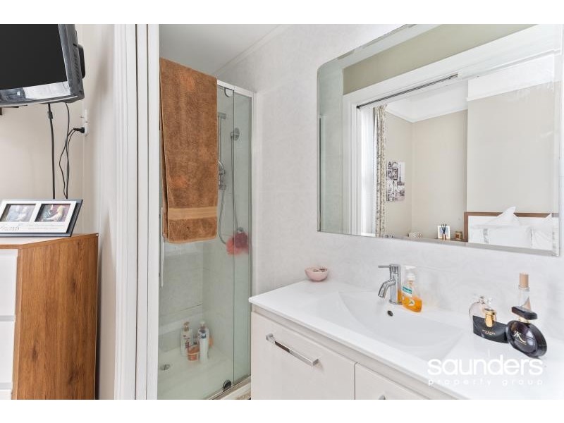 242 Invermay Road, Mowbray TAS 7248