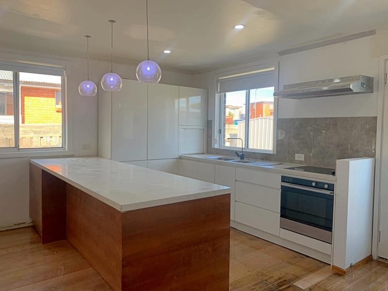 30 Emita Parade, Waverley TAS 7250