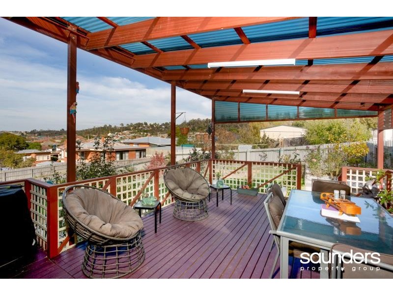 32 Guy Street, Kings Meadows TAS 7249