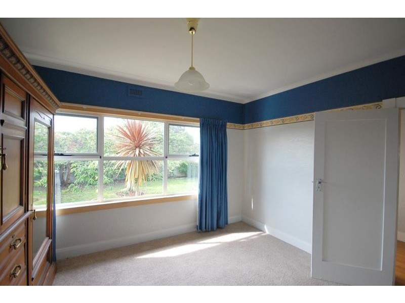 12 Pyenna Avenue, Kings Meadows TAS 7249