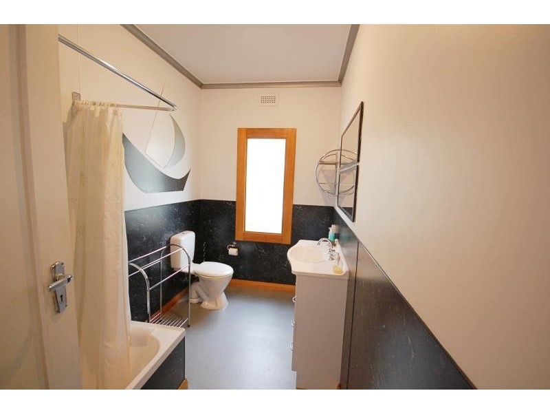 12 Pyenna Avenue, Kings Meadows TAS 7249