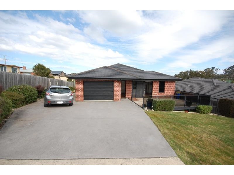 3 Davista Drive, Norwood TAS 7250