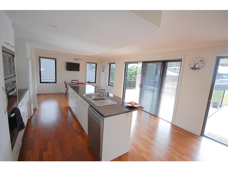 3 Davista Drive, Norwood TAS 7250