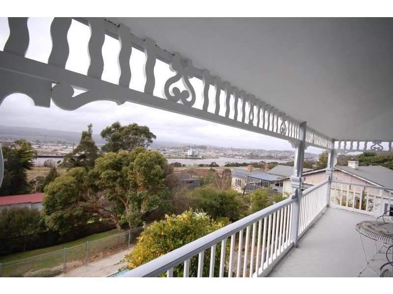 34 Forest Road, Trevallyn TAS 7250