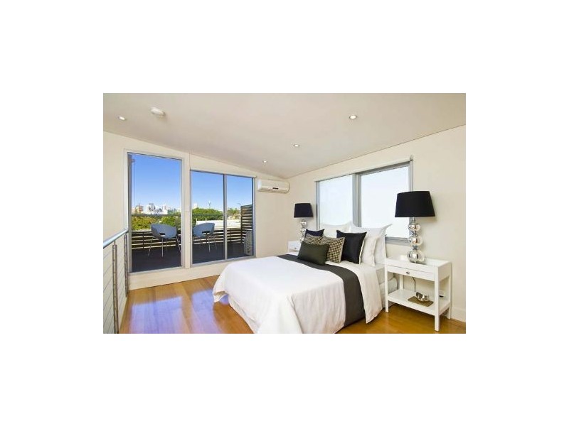 25 Rowntree Street, Balmain NSW 2041