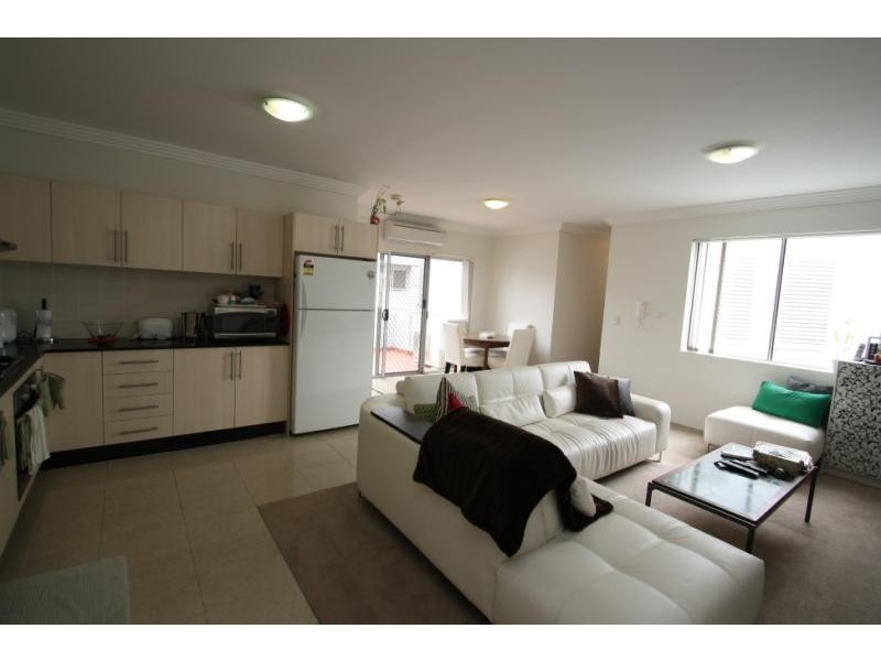 9/35-37 Renwick Street, Redfern NSW 2016