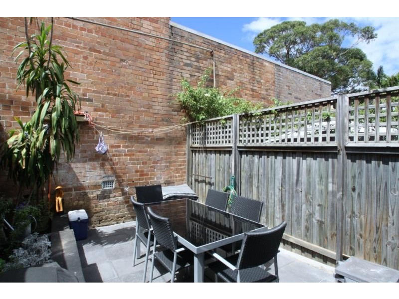 18 Gowrie Street, Erskineville NSW 2043