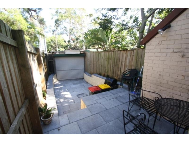 8 Thomas Street, Darlington NSW 2008