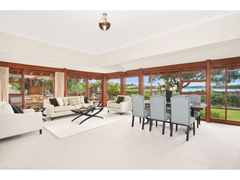 2 First Avenue, Rodd Point NSW 2046