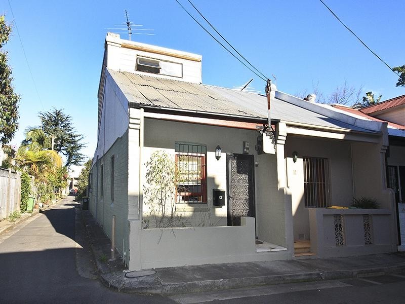 13 Ada Street, Erskineville NSW 2043
