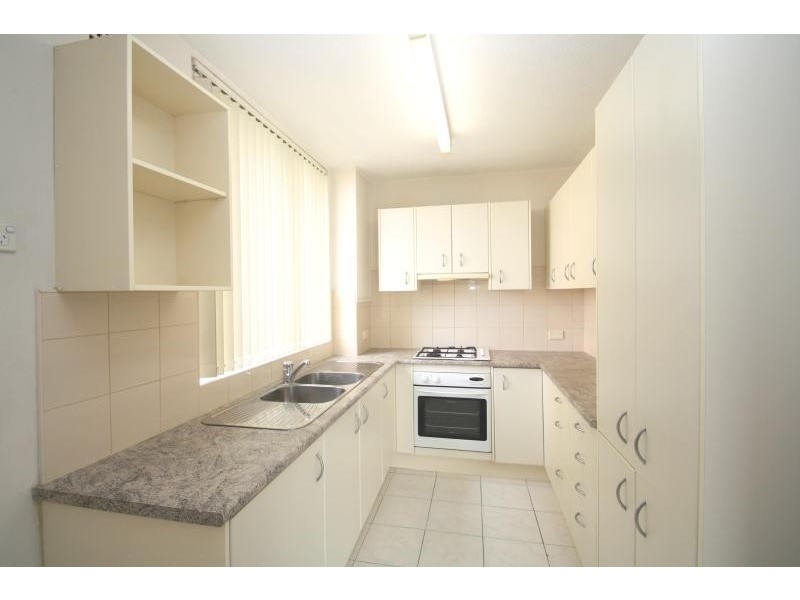 9/3A Bortfield Drive, Chiswick NSW 2046