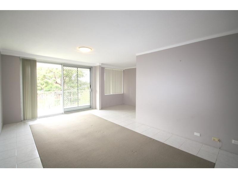 9/3A Bortfield Drive, Chiswick NSW 2046