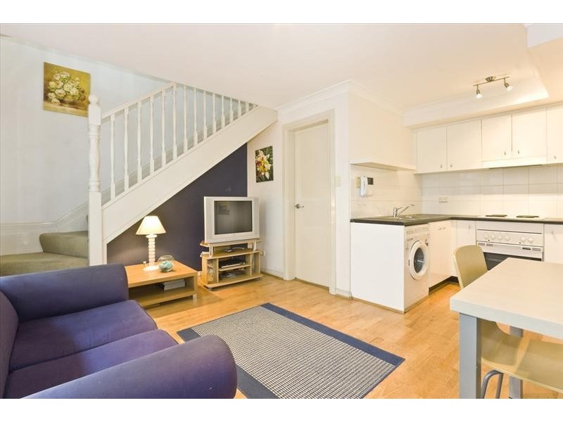 2/170 Wyndham Street, Alexandria NSW 2015