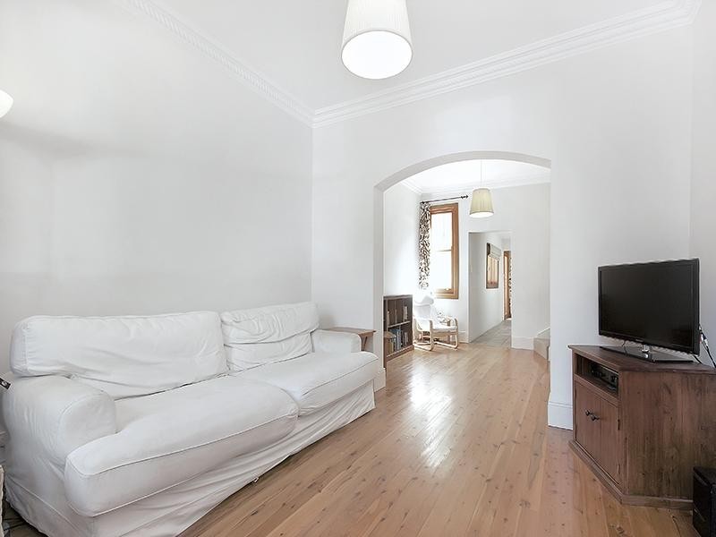 32 John Street, Erskineville NSW 2043