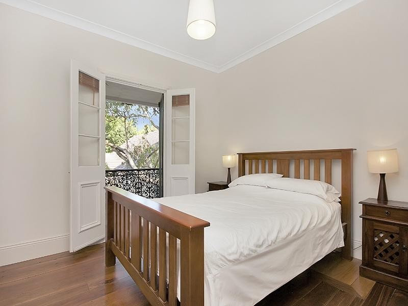 32 John Street, Erskineville NSW 2043