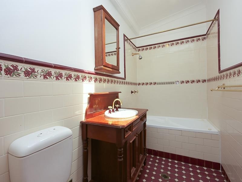 32 Burren Street, Erskineville NSW 2043