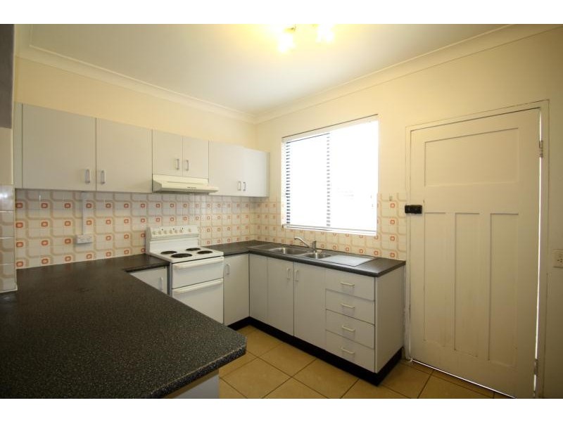 2/88 Lucas Road, Burwood NSW 2134