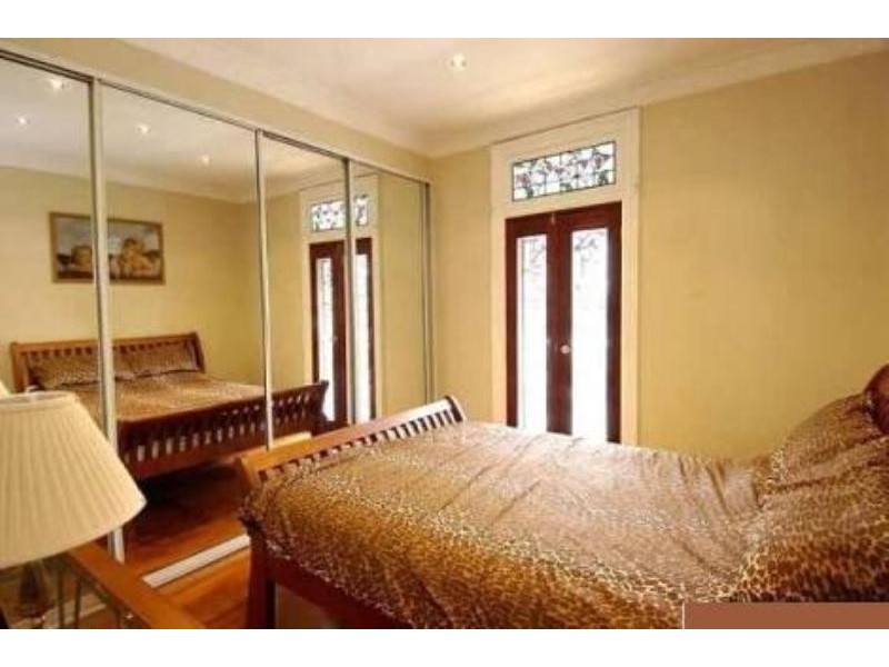 128 Wellington Street, Waterloo NSW 2017