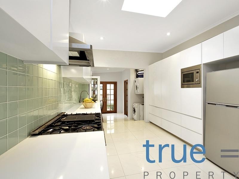 15 John Street, Erskineville NSW 2043