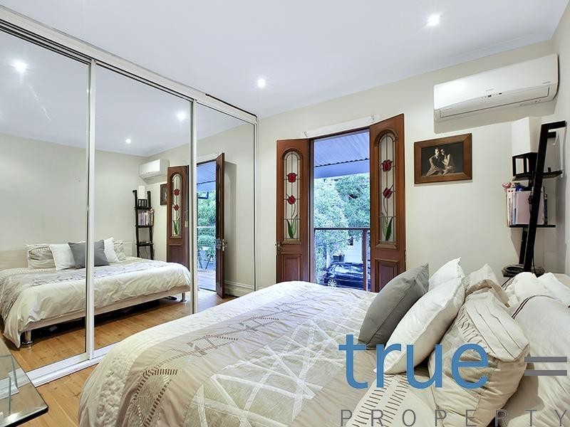 15 John Street, Erskineville NSW 2043