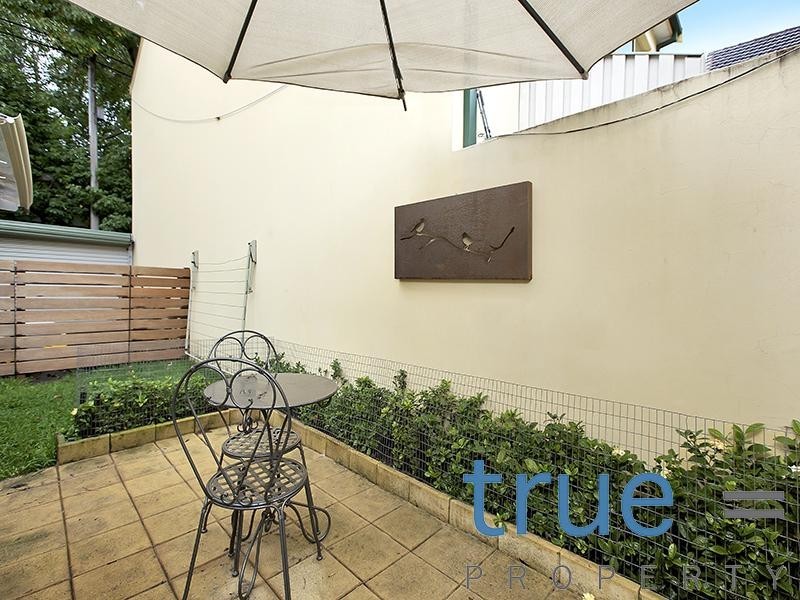 15 John Street, Erskineville NSW 2043