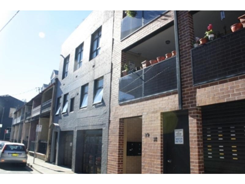 2/29 Renwick Street, Redfern NSW 2016