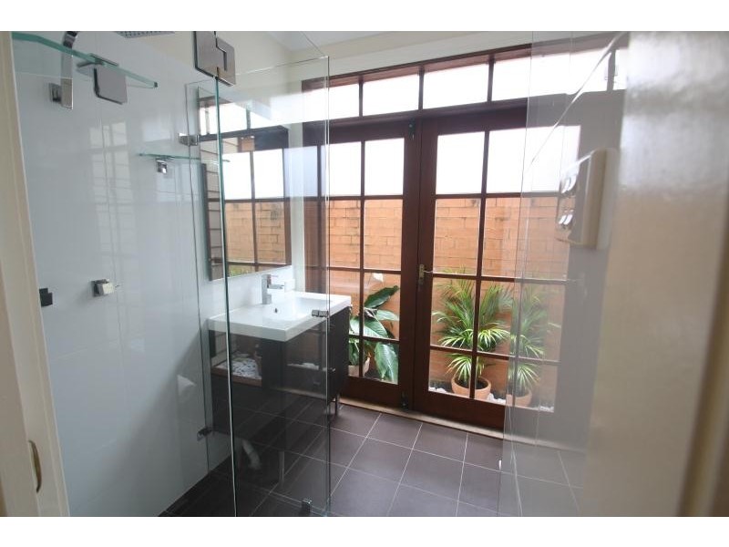 214 Denison Street, Newtown NSW 2042