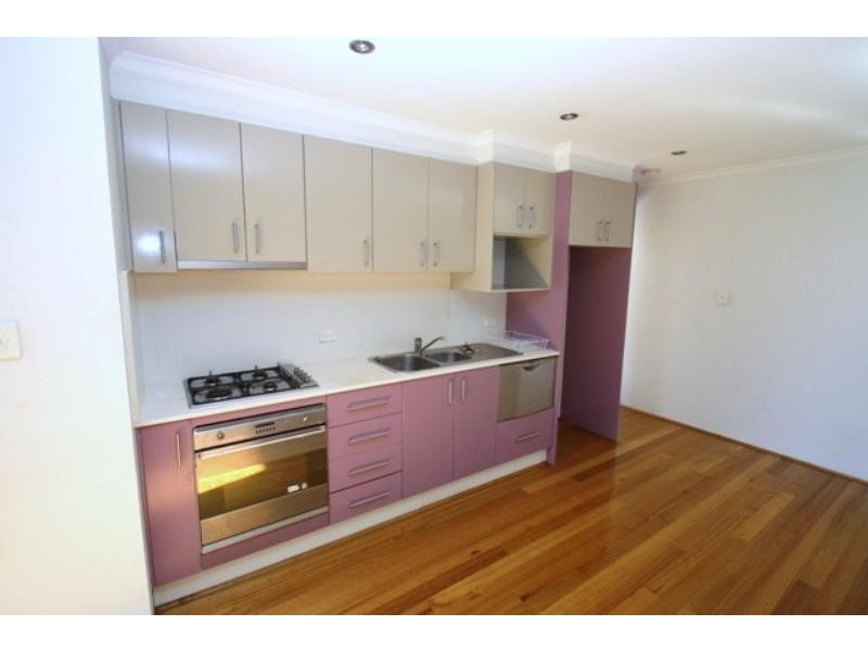 2/1-11 Broderick Street, Camperdown NSW 2050