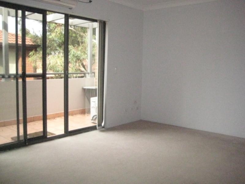 8/39-41 Hornsey Road, Homebush West NSW 2140