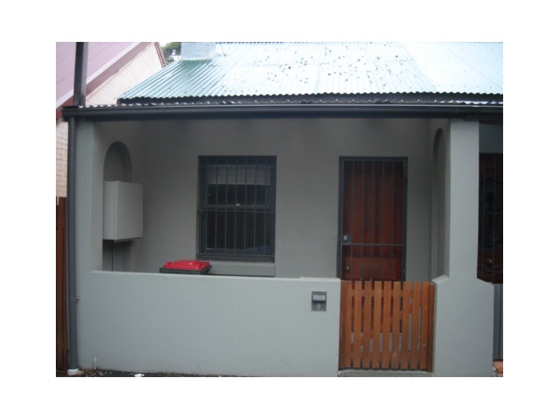 132 Gowrie Street, Newtown NSW 2042