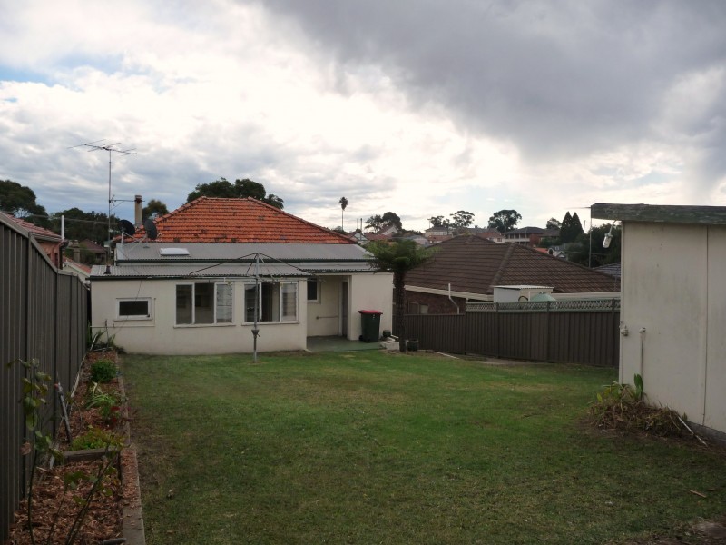 13 Cameron Street, Bexley NSW 2207