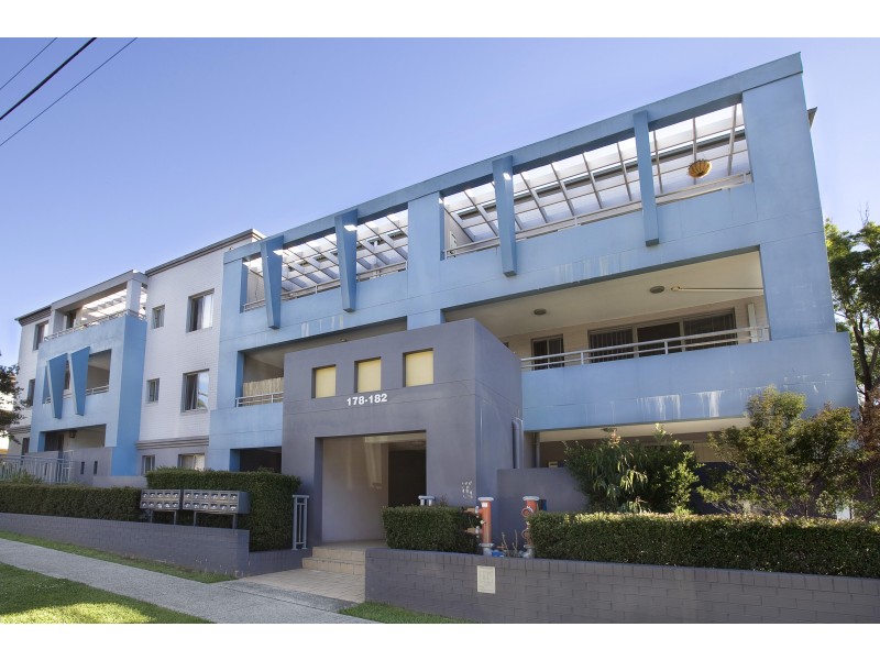 14/178-182 Bridge Road, Westmead NSW 2145