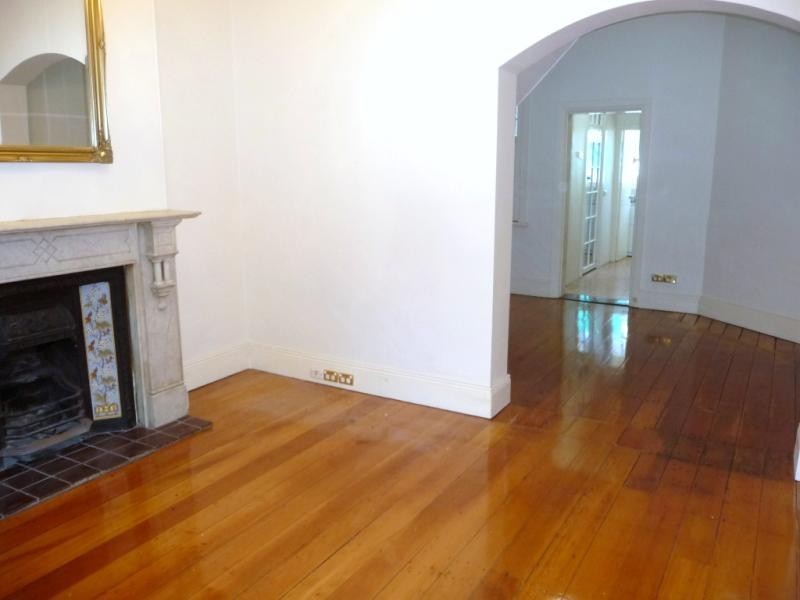 4 Thomas Street, Darlington NSW 2008