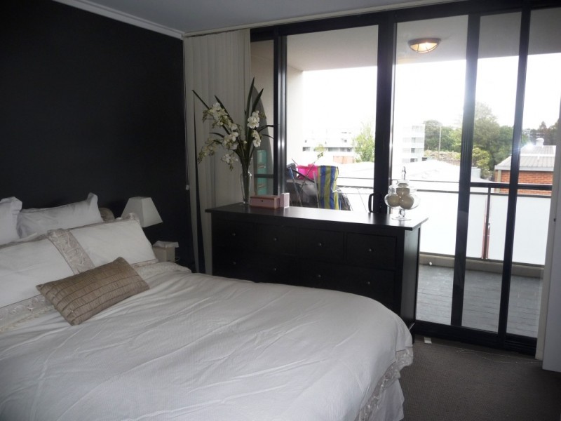 2319/8 Eve Street, Erskineville NSW 2043