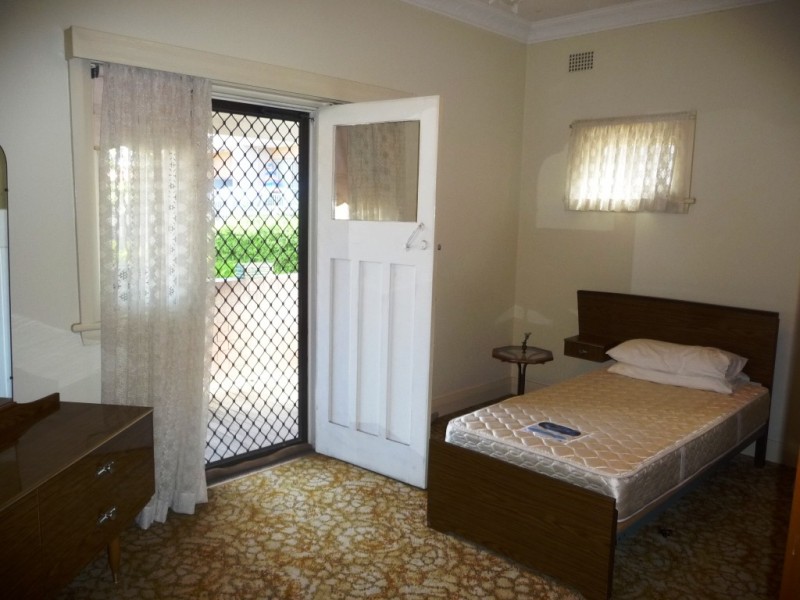 12 Kingsford Avenue, Five Dock NSW 2046