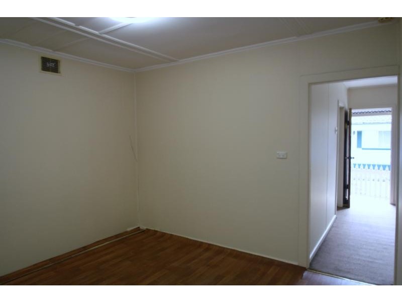 118 Silver Street, St Peters NSW 2044