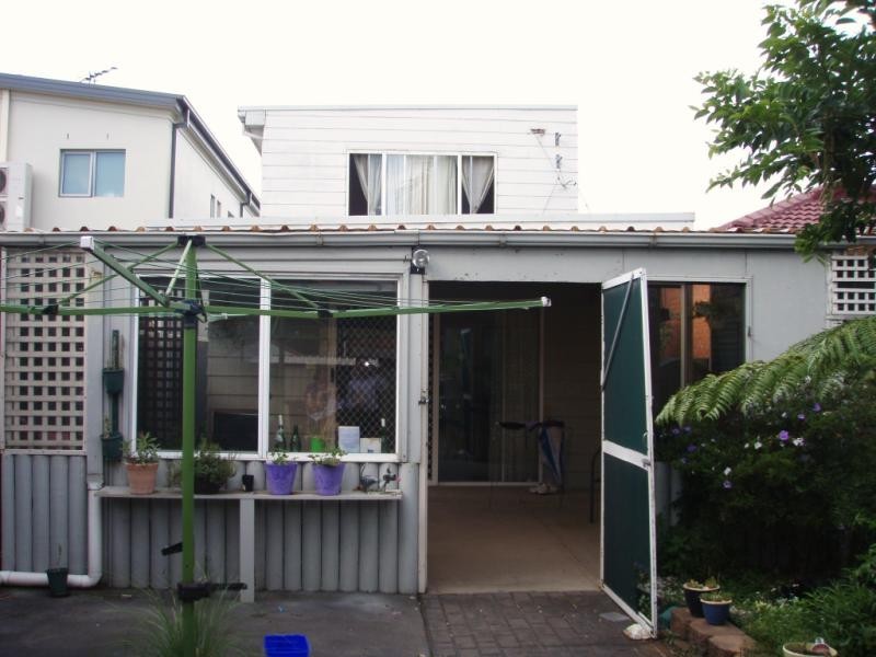 118A Silver Street, St Peters NSW 2044