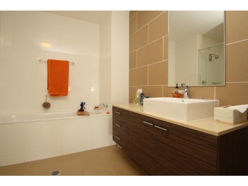 32/1 Juniper Drive, Breakfast Point NSW 2137